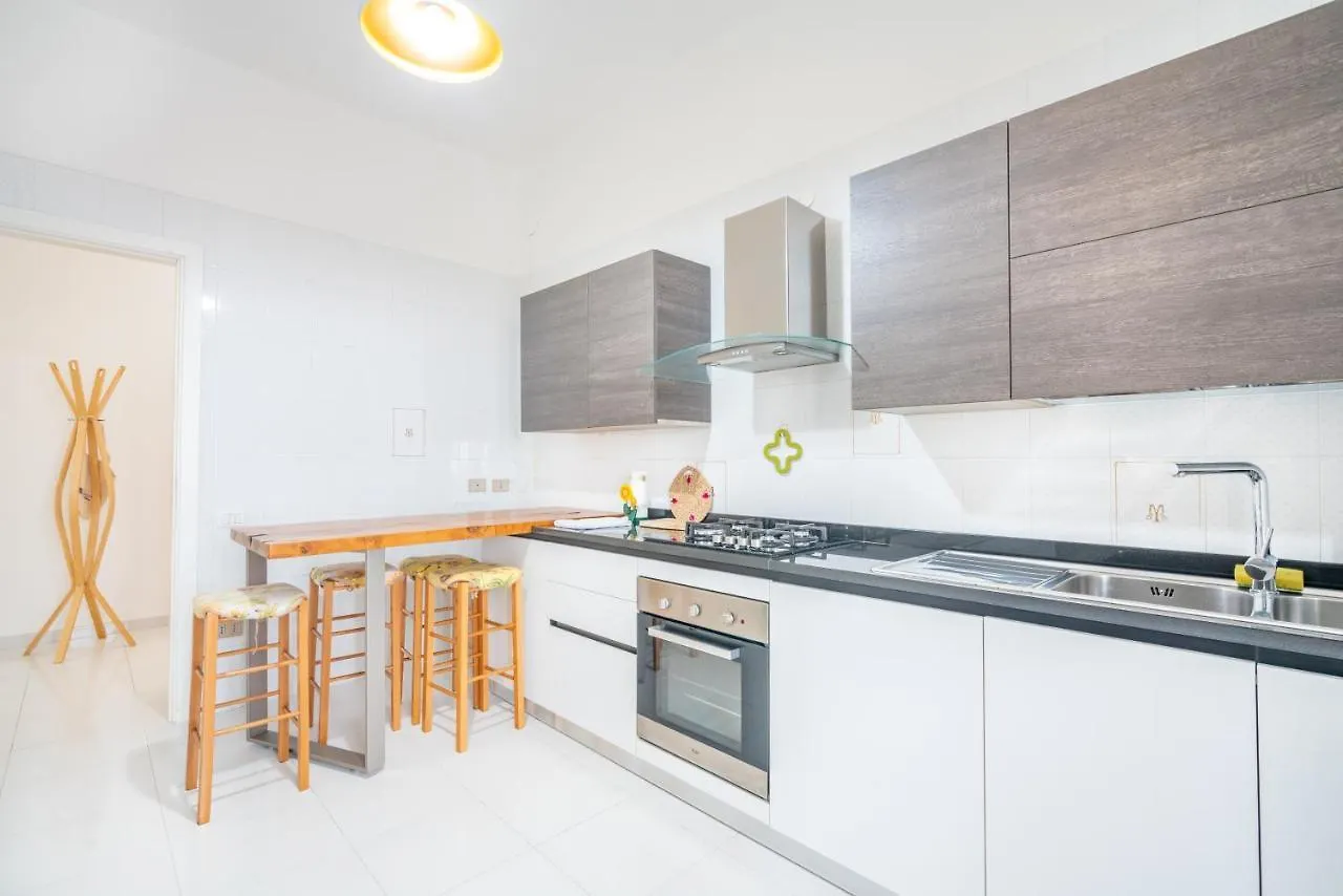 San Rocco Apt, Villanova Cagliari 0*,